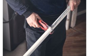 A Professional Guide On How To Cut PEX Pipe