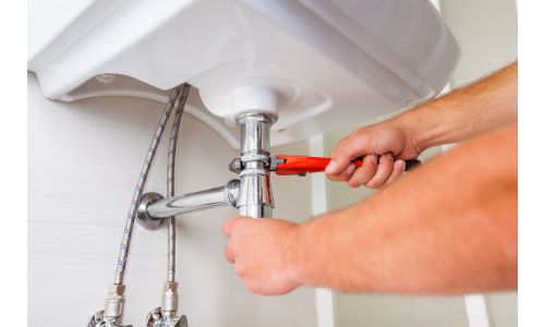 How to Seal a Sink Drain Pipe